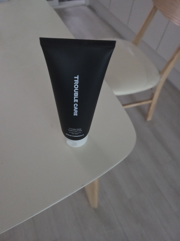 BOLDFORMULA Sữa rửa mặt làm sạch sâu cho da mụn review image