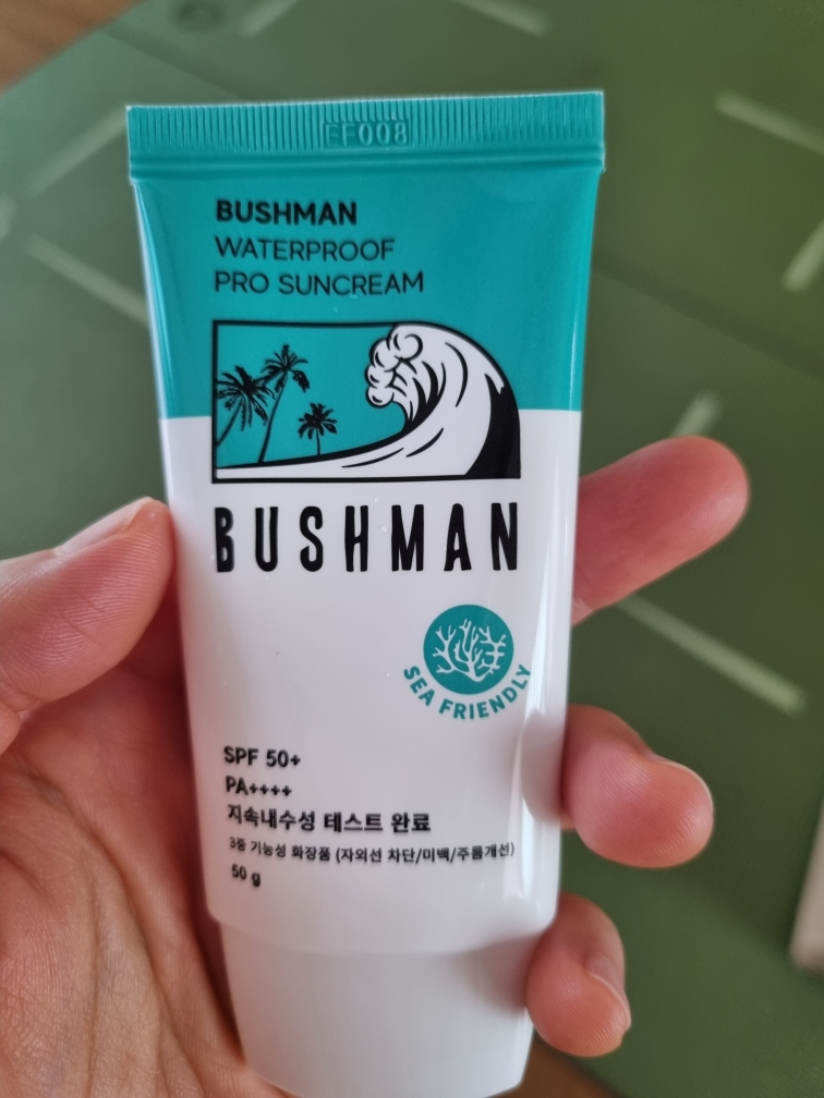 부쉬맨 (BUSHMAN) 워터프루프 프로 선크림 [SPF50+/PA++++] review image