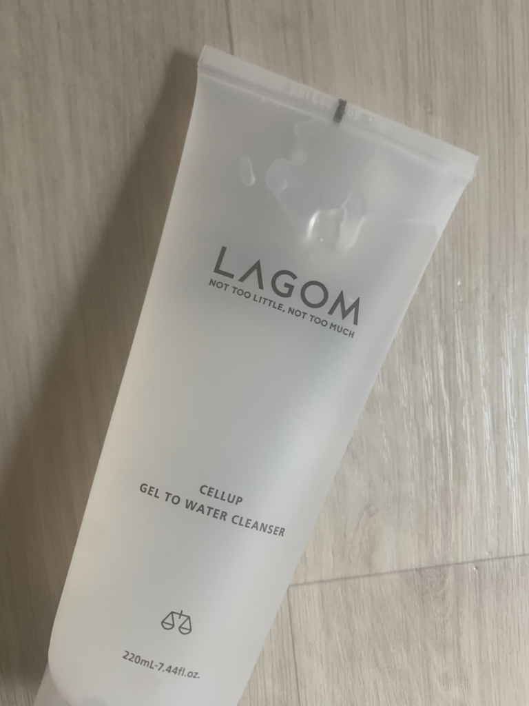라곰 (LAGOM) 젤 투 워터 클렌저 review image