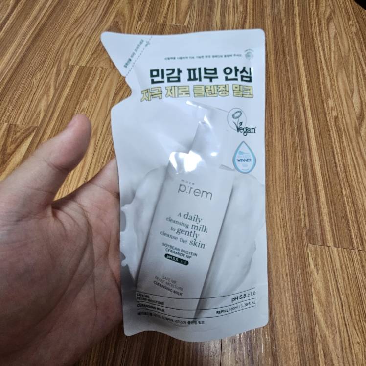 메이크프렘 (makep:rem) 세이프 미 릴리프 모이스처 클렌징 밀크 review image