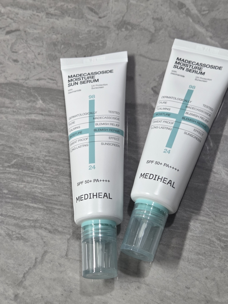 메디힐 (MEDIHEAL) 마데카소사이드 수분 선세럼 흔적 리페어 [SPF50+/PA++++] review image