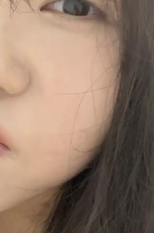 루나 (LUNA) 하이퍼 메쉬 파운데이션 [SPF50+/PA++++] [0.7 아이보리] review image