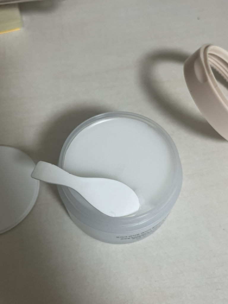 UIQ Biome Barrier 胶原蛋白紧致洁面膏 common.review image