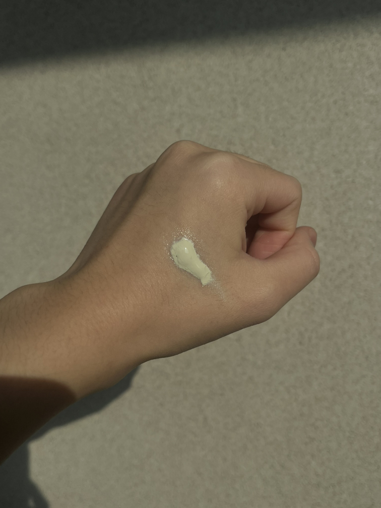 YBK (와이비케이) 포어 풀 커버 데일리 썬스크린 [SPF50+/PA++++] review image