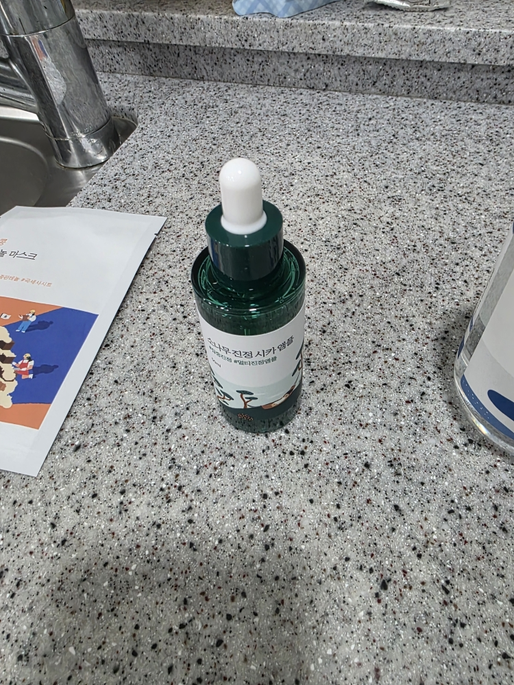 라운드랩 (ROUNDLAB) 소나무 진정 시카 앰플 review image