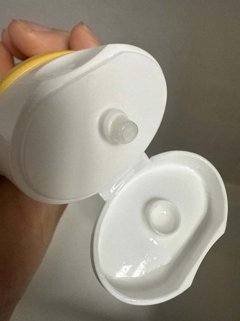 마녀공장 (manyo) 퓨어&딥 클렌징 폼 review image