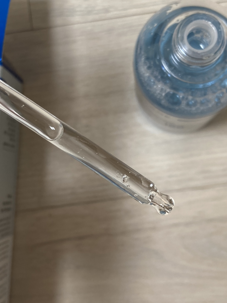 웰라쥬 (WELLAGE) 리얼 히알루로닉 블루 100 앰플 review image