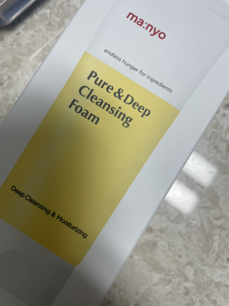 마녀공장 (manyo) 퓨어&딥 클렌징 폼 review image