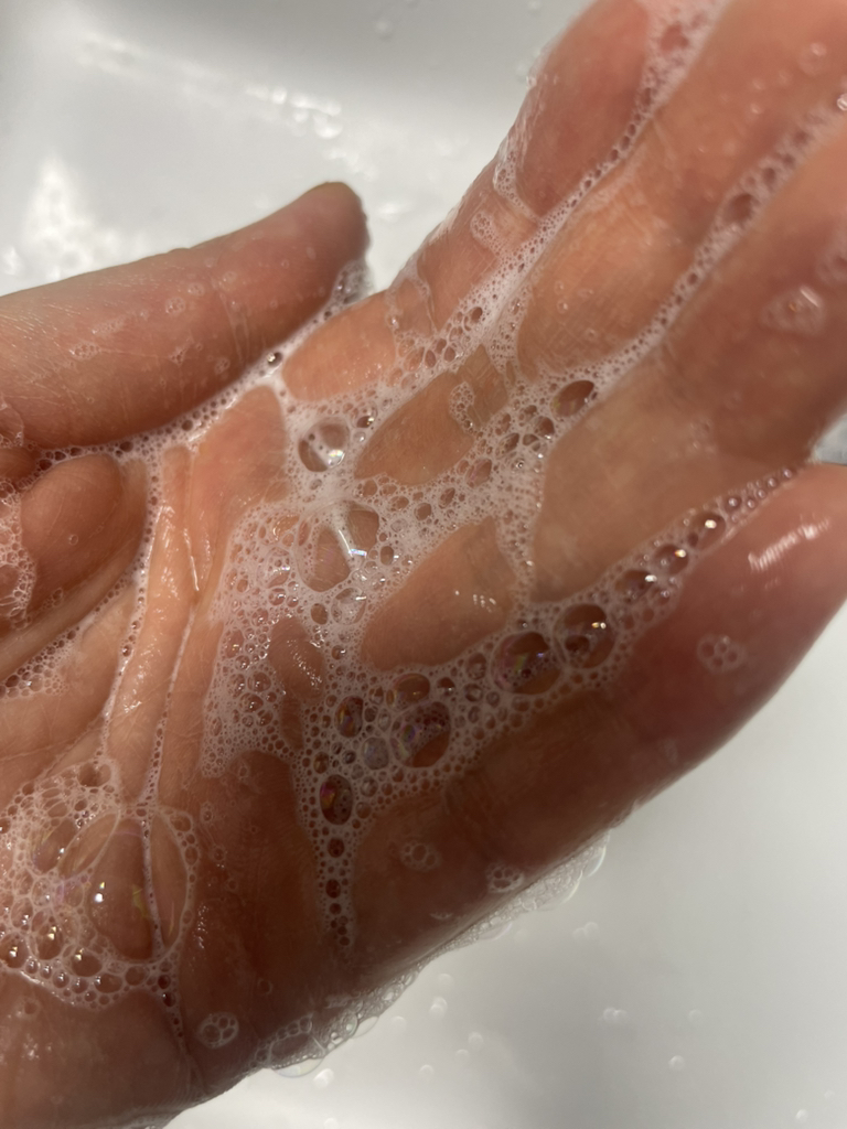 마녀공장 (manyo) 퓨어&딥 클렌징 폼 review image