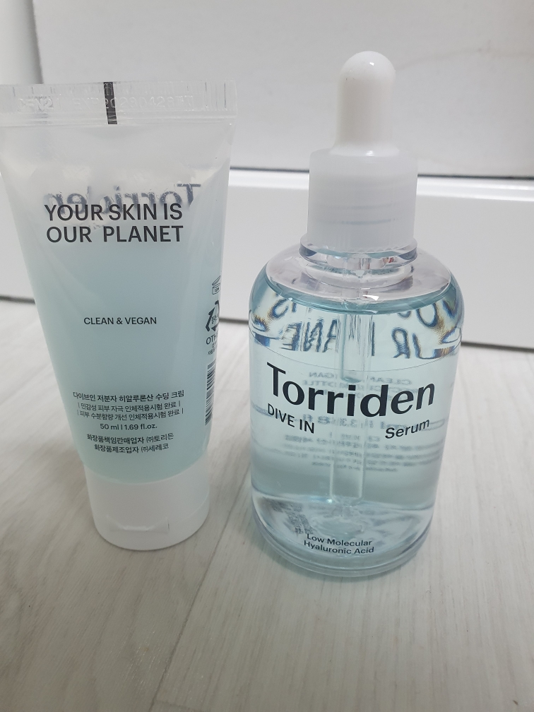 토리든 (Torriden) 다이브인 저분자 히알루론산 세럼 review image