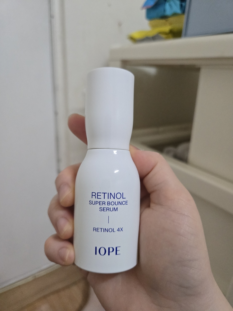 아이오페 (IOPE) 레티놀 슈퍼바운스 세럼 review image