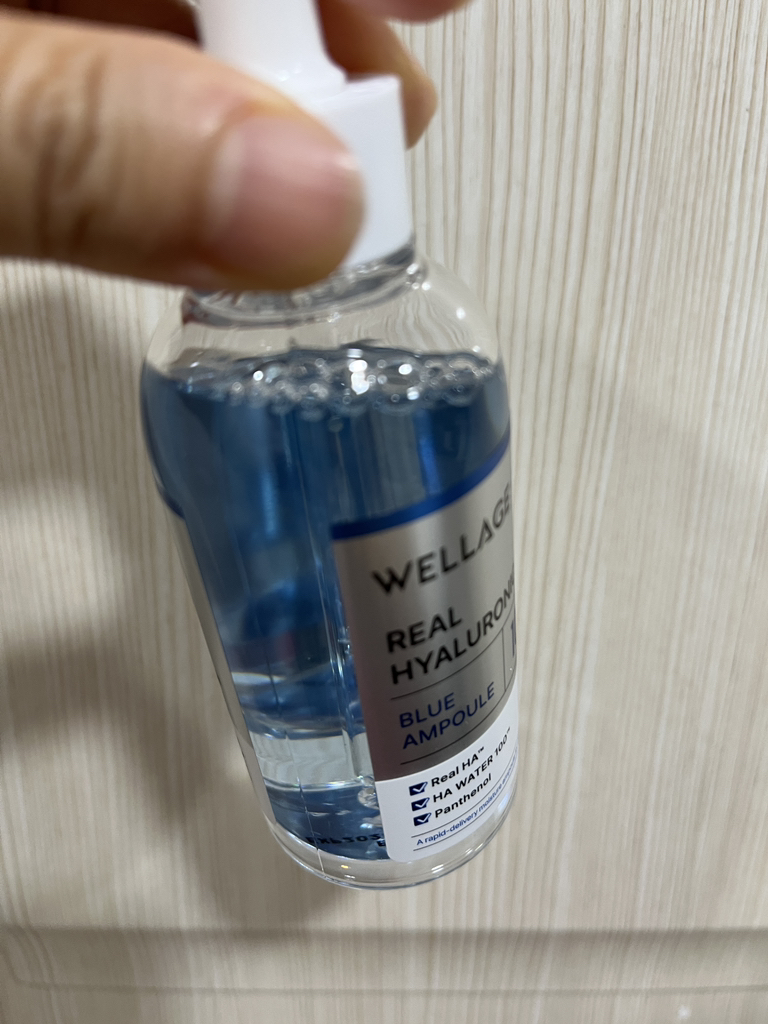 웰라쥬 (WELLAGE) 리얼 히알루로닉 블루 100 앰플 review image