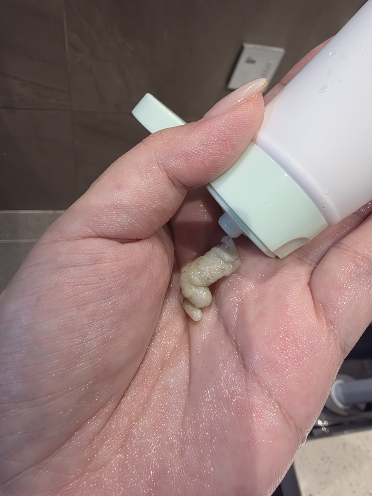 YBK (와이비케이) 릴리프 하이드레이션 라이트 폼 클렌저 review image