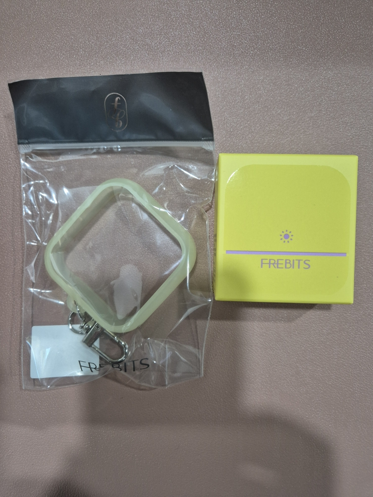 프레비츠 (FREBITS) 에어핏 선 피니싱 스틱 [SPF50+/PA++++] [01 퓨어바이올렛] review image