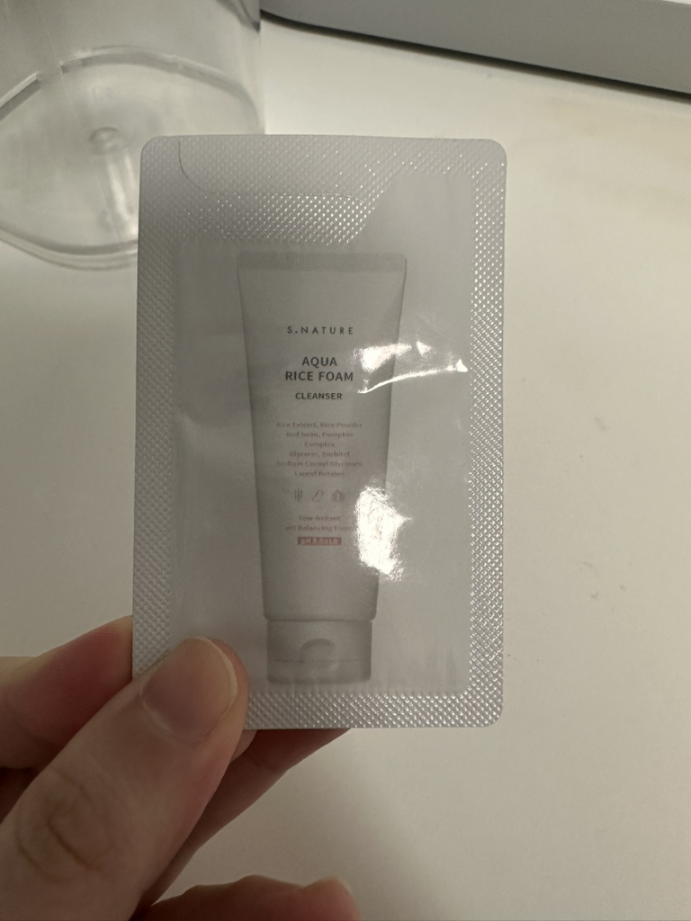 에스네이처 (S.NATURE) 아쿠아 라이스 약산성 클렌징 폼 review image