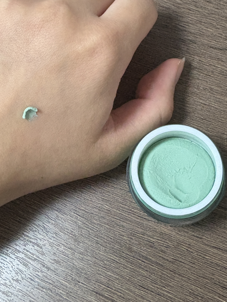 bonamedusa Orange Skin Delete Soft Green review image