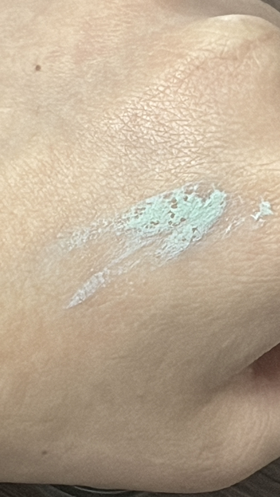 bonamedusa Orange Skin Delete Soft Green review image