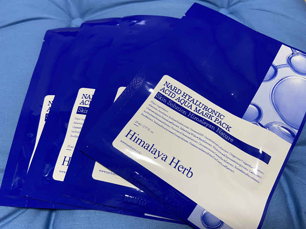 Ảnh đánh giá thực tế của người dùng về Mặt nạ dưỡng ẩm axit hyaluronic phân tử thấp