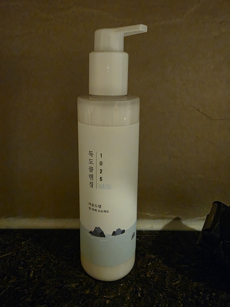 라운드랩 (ROUNDLAB) 1025 독도 클렌징 밀크 review image