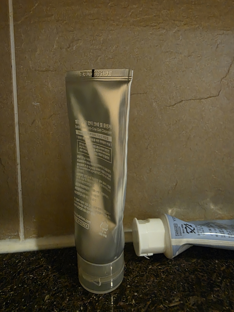 贝尔弗里莫 Antikne 洁面凝胶 review image