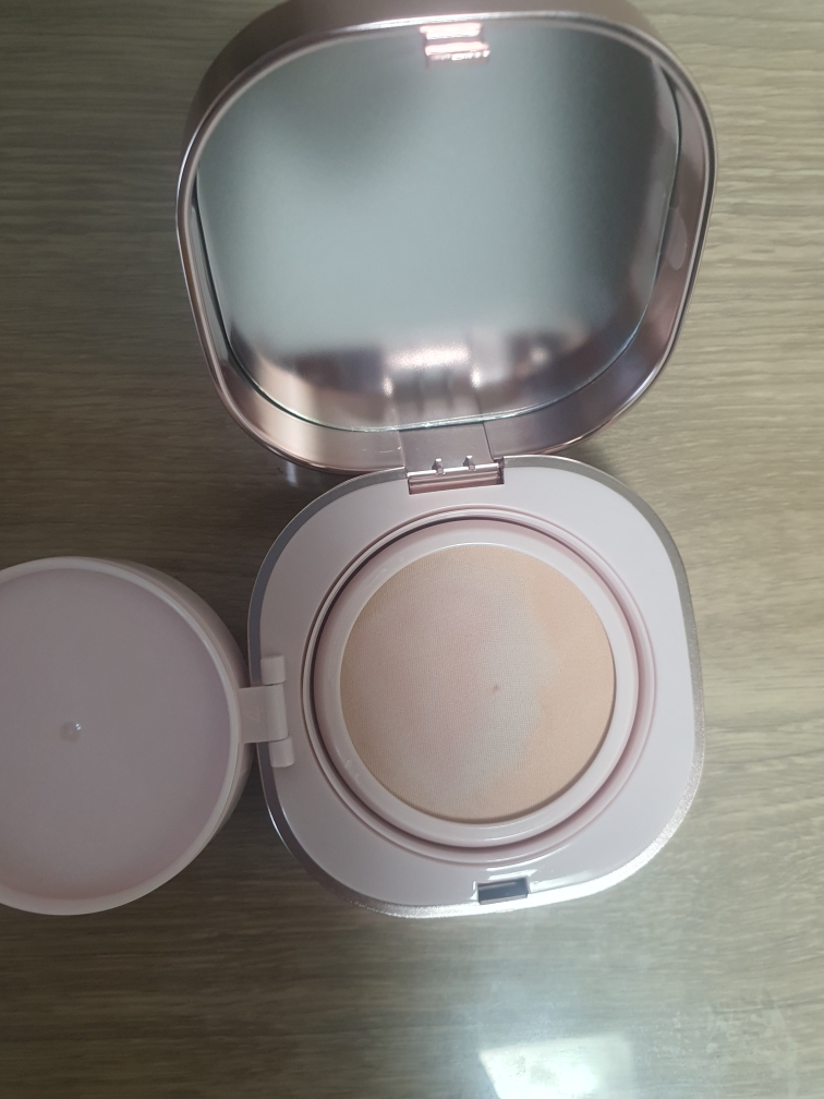 매스티나 (MASTINA) 내추럴 글로우 쿠션 [SPF50+/PA++++] [23호 미디엄] review image