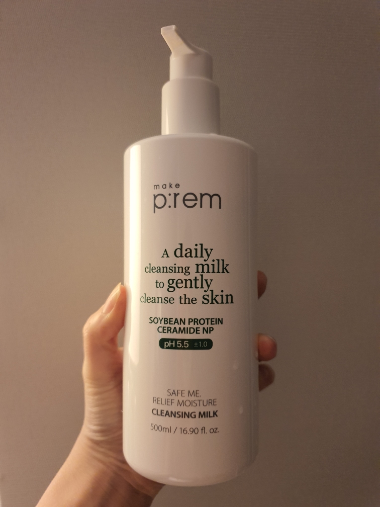 美科富来 安心保湿卸妆洁面乳 common.review image