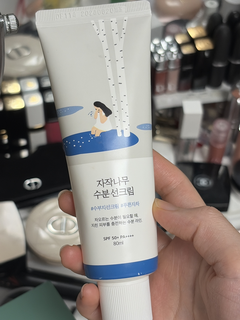 라운드랩 (ROUNDLAB) 자작나무 수분 선크림 [SPF50+/PA++++] review image