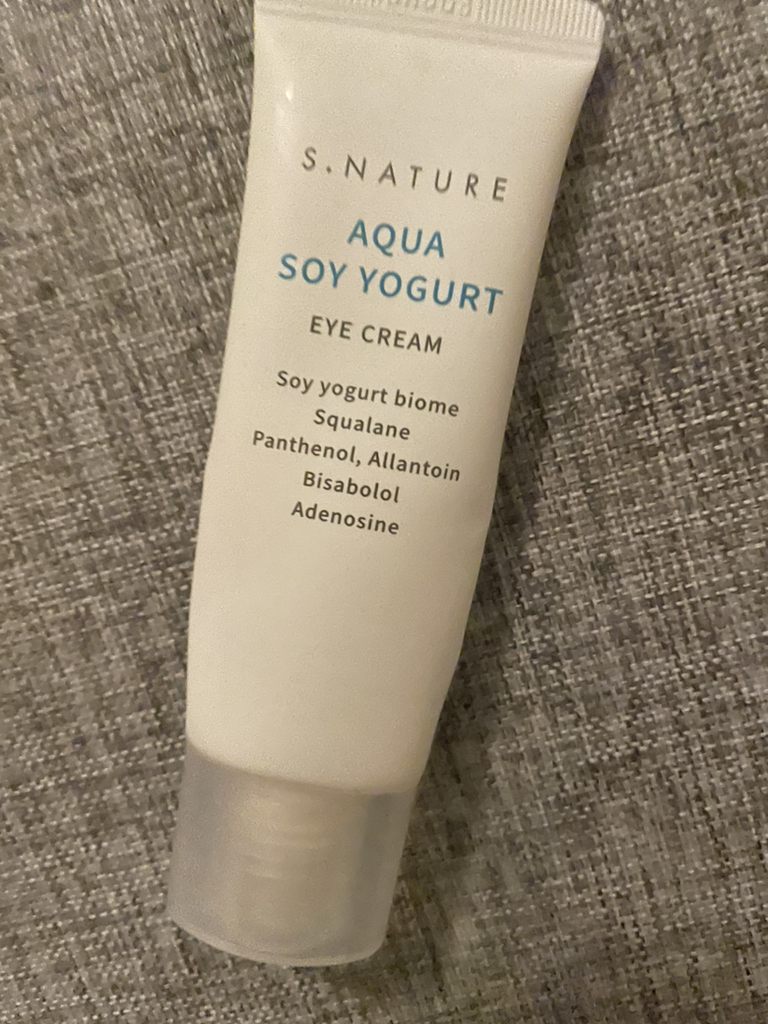 善自然 水库黑豆酸奶眼霜 common.review image