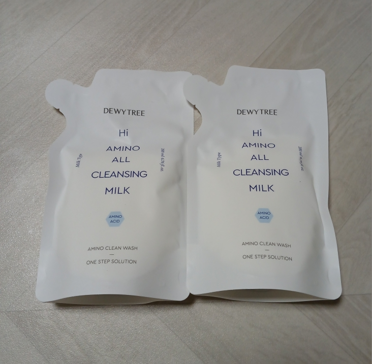 自颜源露 氨基酸洁面乳 common.review image