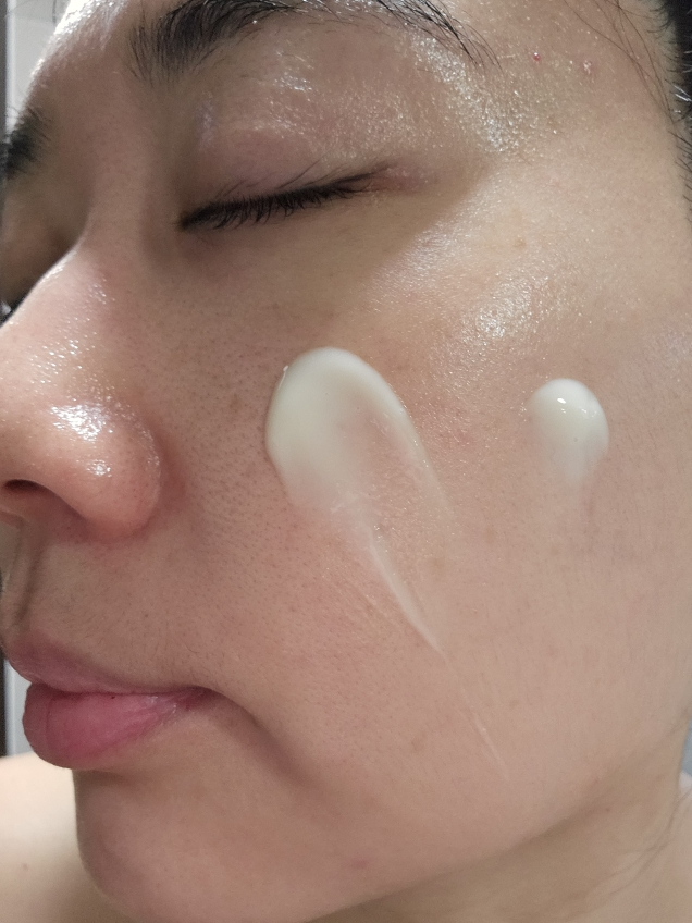 아이오페 (IOPE) 레티놀 레티젝션 세럼 review image