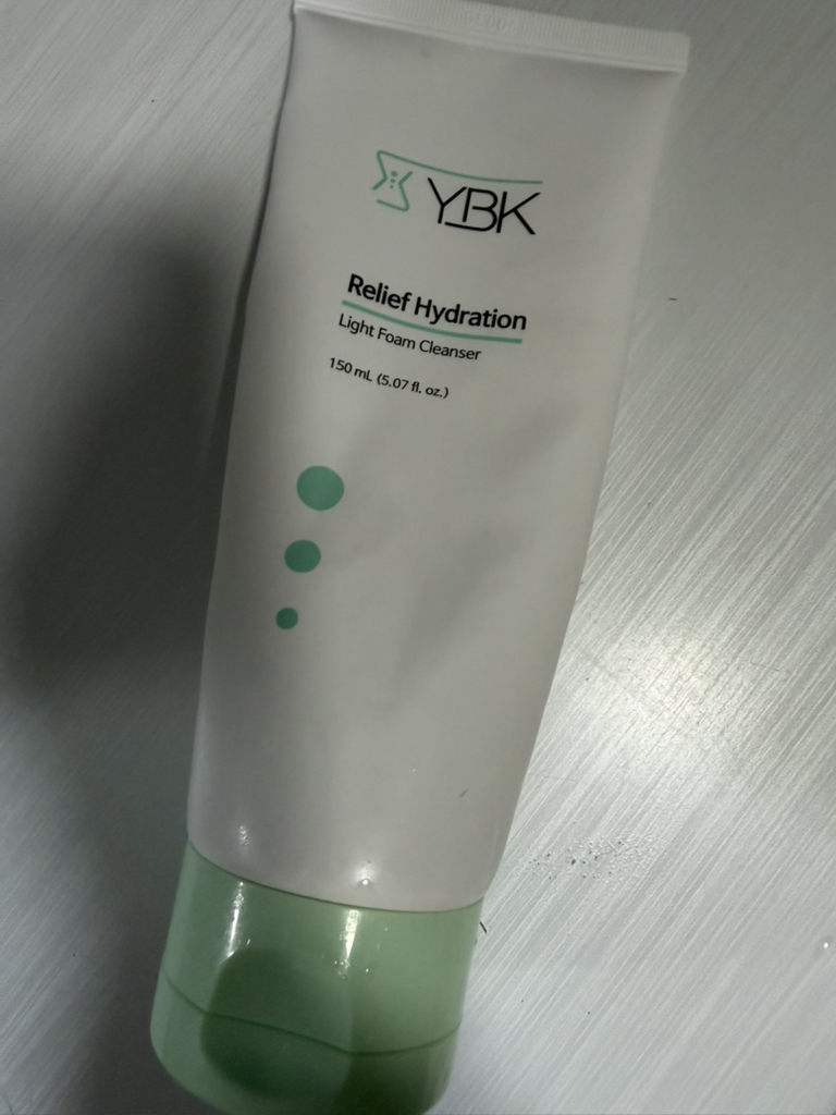 舒缓保湿泡沫洁面乳的真实用户使用照片