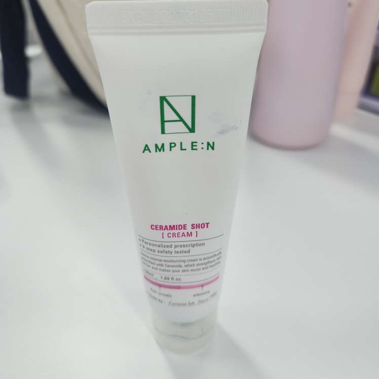 Ảnh đánh giá thực tế của người dùng về Kem Ceramide Shot