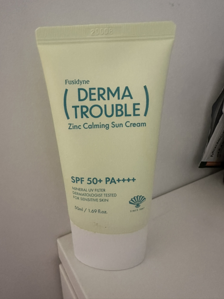 富希达因 Derma Trouble Jinx 魅力防晒霜 [SPF50+/PA++++] common.review image
