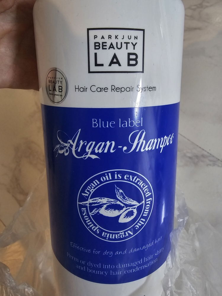 박준뷰티랩 (PARKJUNBEAUTYLAB) 블루라벨 아르간 대용량 샴푸 review image
