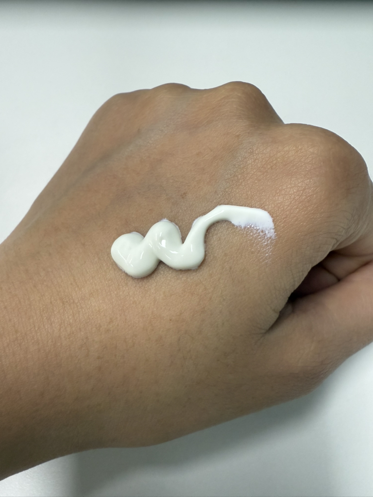 달바 (d'Alba) 워터풀 선크림 [SPF50+/PA++++] [마일드] review image