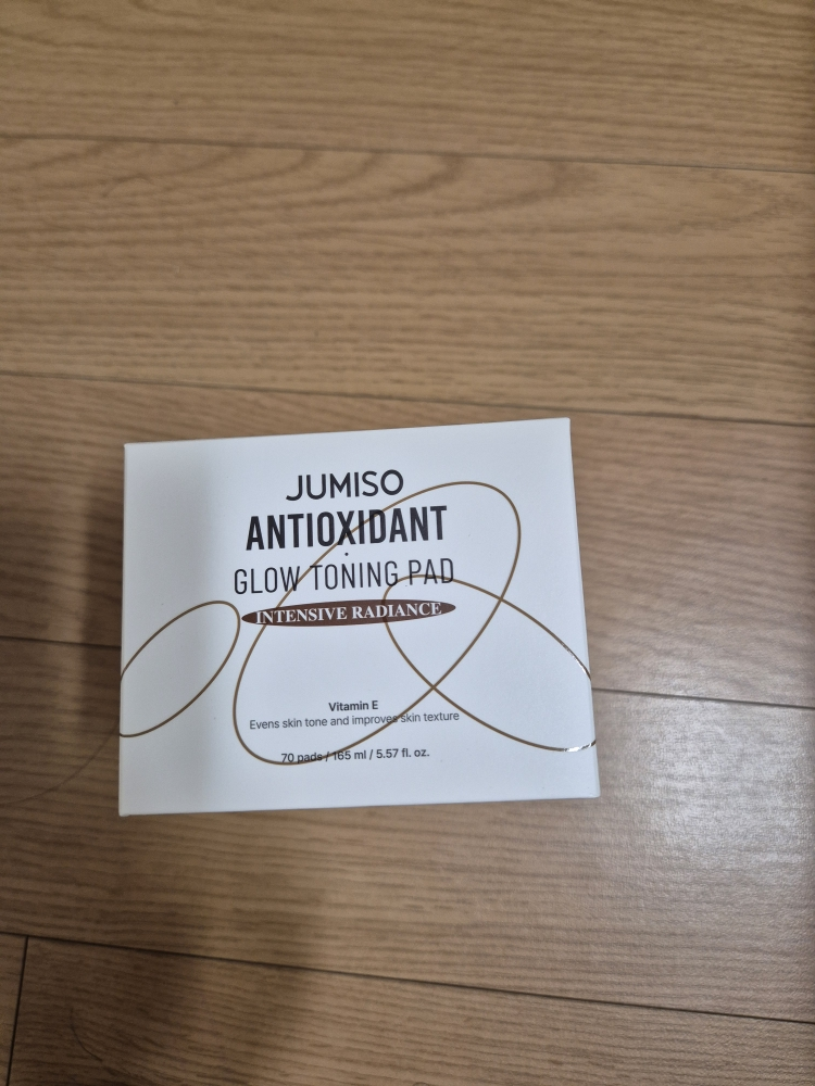 주미소 (JUMISO) 안티옥시던트 글로우 토닝 패드 review image