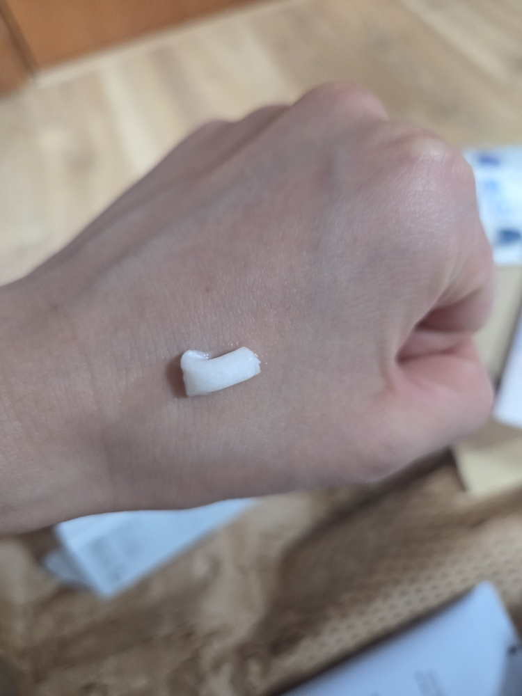 로포에 (LOPOE) 베러 밸런스 클렌징 폼 review image