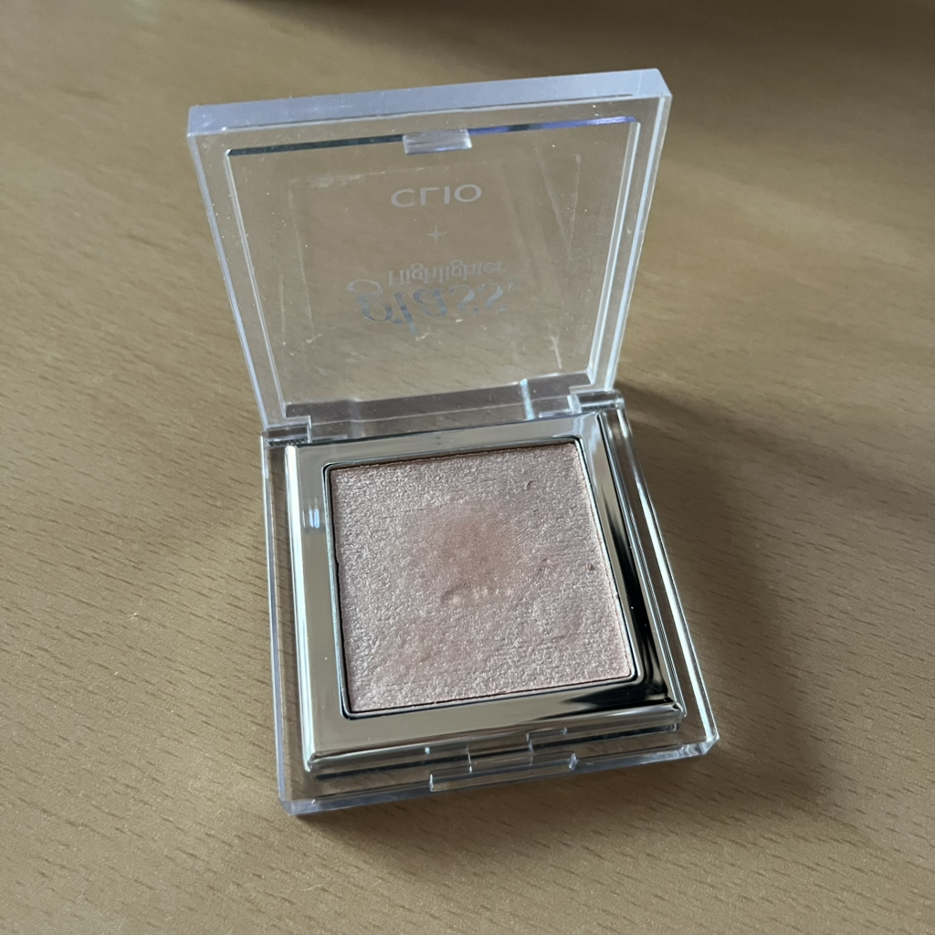 클리오 (CLIO) 글래스 앤 하이라이터 [2호 말랑반죽] review image