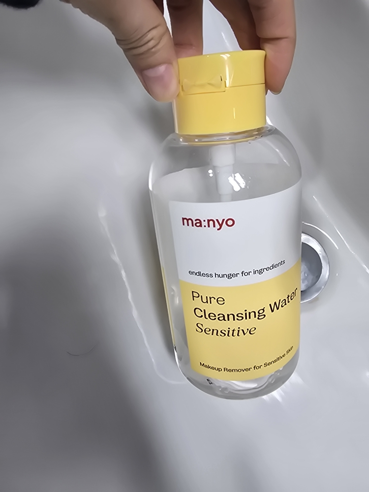 마녀공장 (manyo) 퓨어 클렌징 워터 센서티브 review image