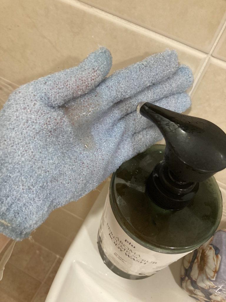 플루 (Plu) 아로마 퍼퓸 스크럽 바디워시 소피 블랑 review image