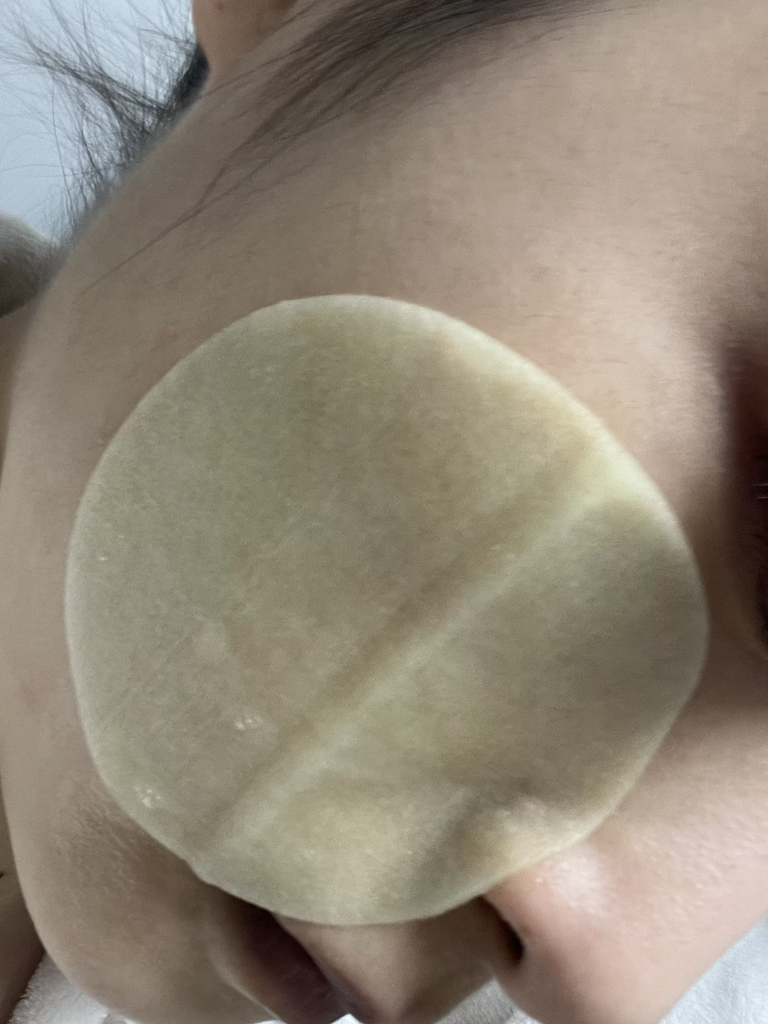 AC 深层舒缓毛孔化妆棉的真实用户使用照片