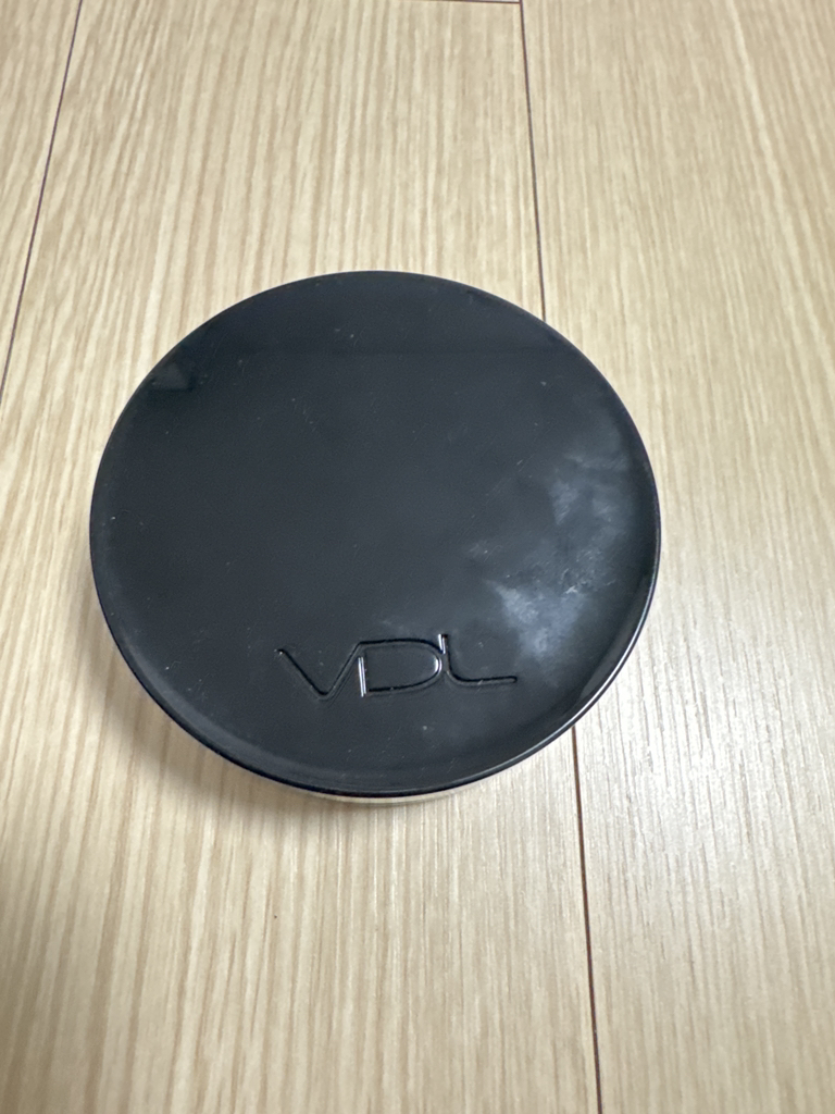 VDL (브이디엘) 커버 스테인 퍼펙팅 쿠션 AD [SPF35/PA++] [A03] review image