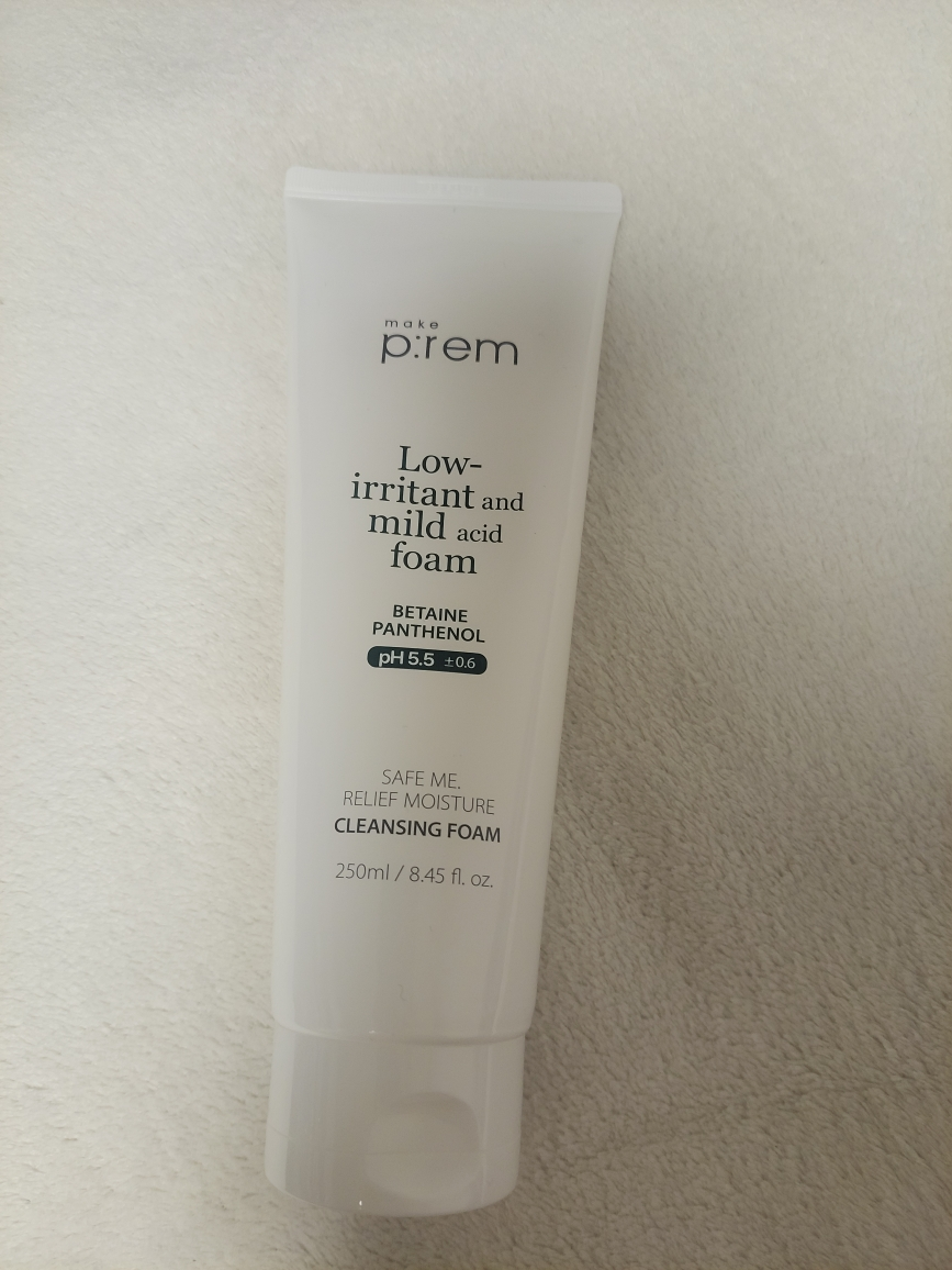 Ảnh đánh giá thực tế của người dùng về Safe Me Relief Moisture Cleansing Foam