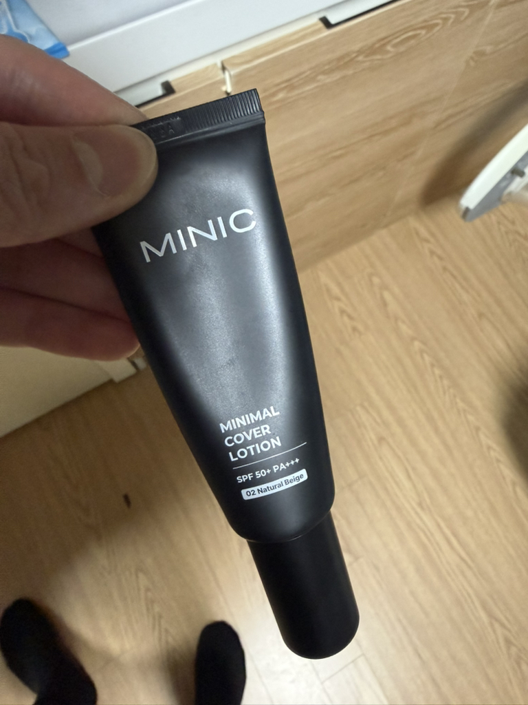 米尼克 极致遮瑕乳液 [SPF50+/PA+++] [02 自然米色］ review image