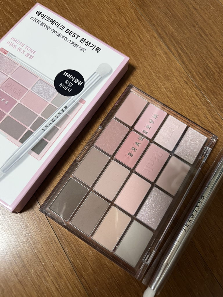 웨이크메이크 (wakemake) 소프트 블러링 아이팔레트 [10 레이지 핑크 블러링] review image