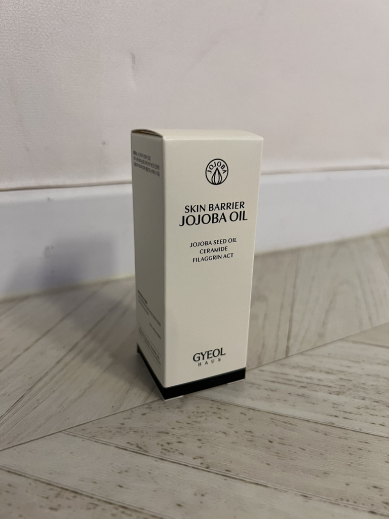 双层床房 皮肤屏障 荷荷芭油 common.review image