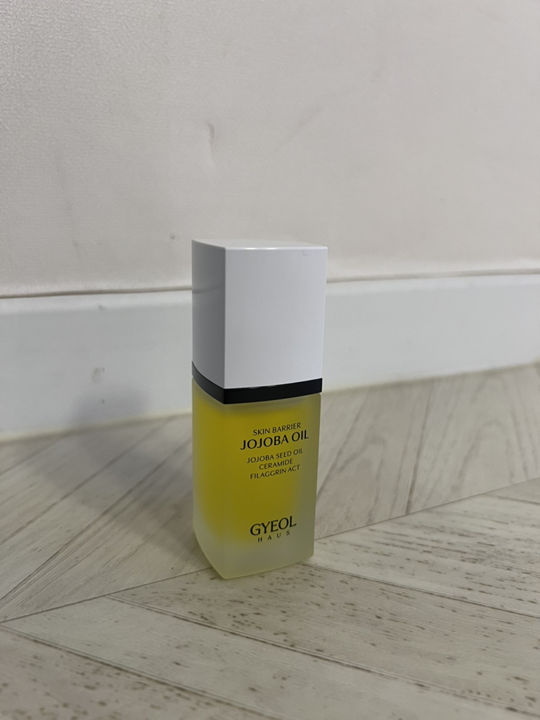 双层床房 皮肤屏障 荷荷芭油 common.review image