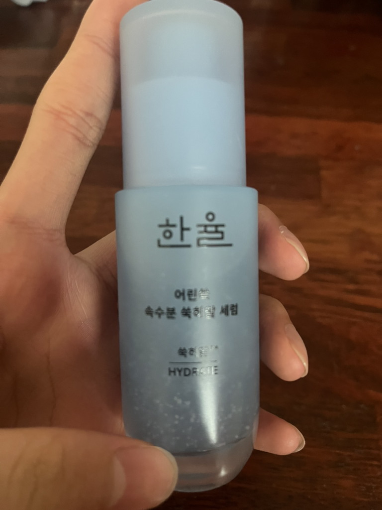 Ảnh đánh giá thực tế của người dùng về Serum chiết xuất từ cây ngải cứu non