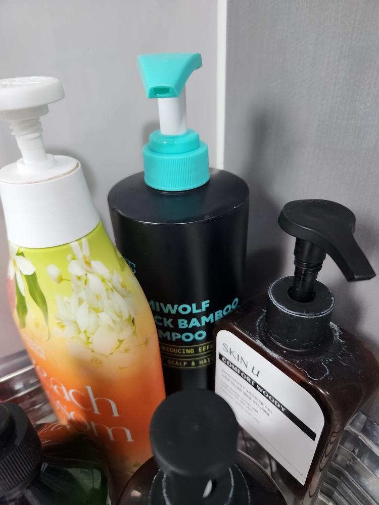 汤米狼 黑竹洗发水 common.review image