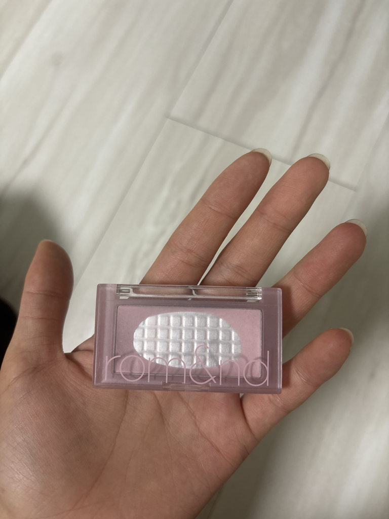 ROMAND Better Than Chick [N02 Vine Nude] review image